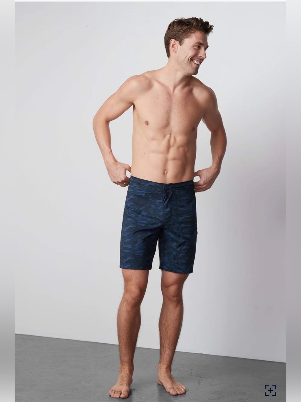 Mack Weldon Camo Swim Trunks Mens L 37/38 Blue Performance Swim Shorts 9” Inseam